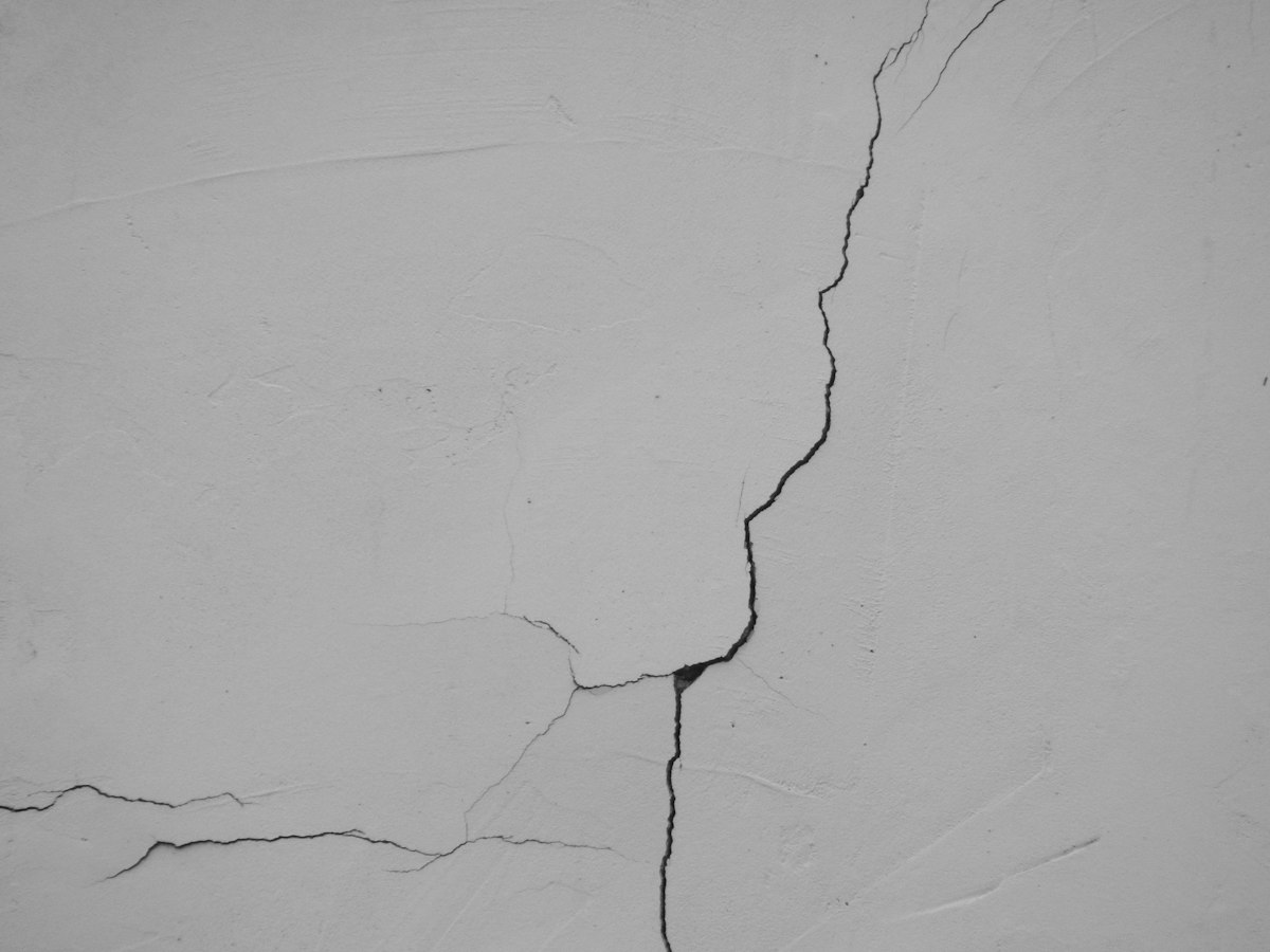 Riss in der Wand eines Hauses